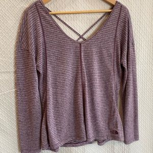 The North Face long sleeve lightweight top. Back slit. Heathered purple. Medium.